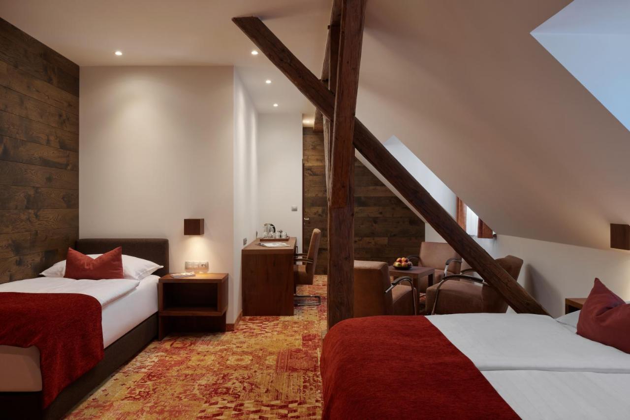 Hotel Singer Ludvíkov Buitenkant foto